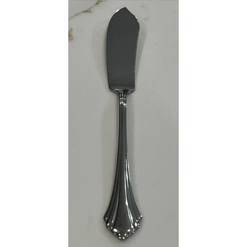 Vintage Oneida BANCROFT 18/8 Stainless Flatware Silverware‎ Butter Knife Replace